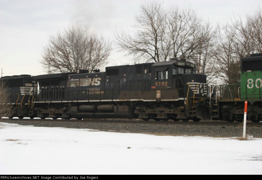 NS 6782